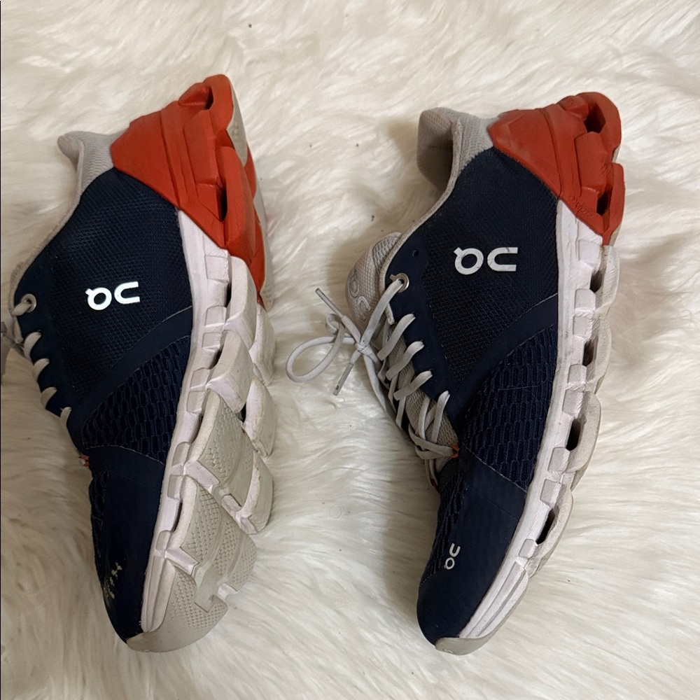 On Running Cloudflyer running shoe in the Midnight/Rust colorway Size 10 - Picture 9 of 12